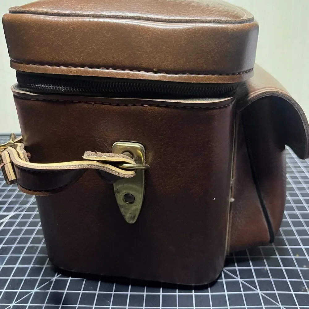 Vintage Hard Brown Leather Camera Case Shoulder Bag Made In USA #703